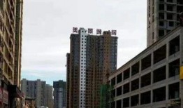 南阳爆料最新新闻视频,视频揭露惊人真相，引发社会关注